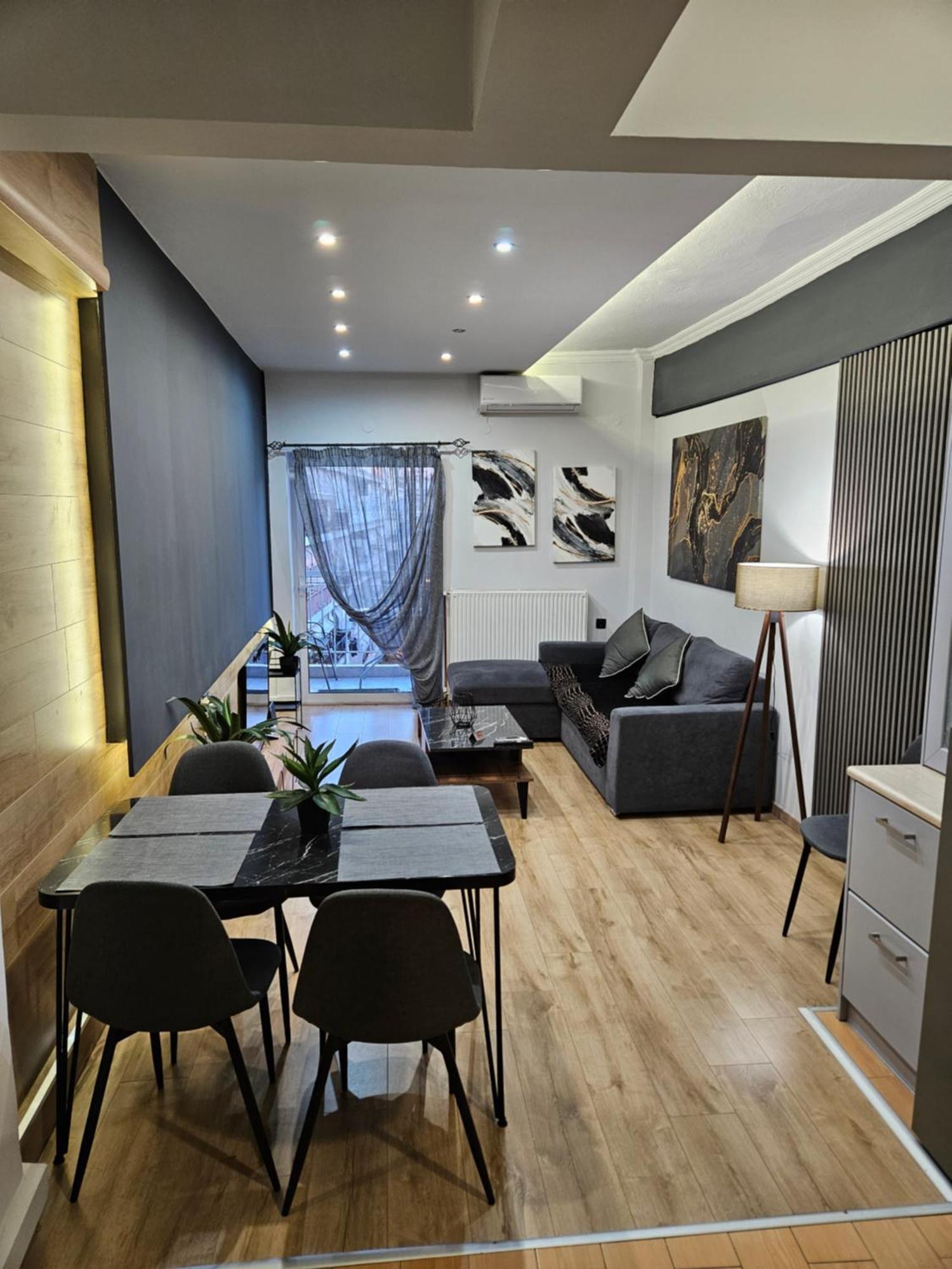 Central 3 Modern Apartment With Free Parking Serres Bagian luar foto